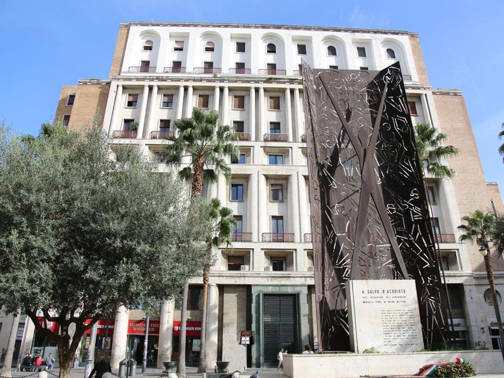 Boutique Hotel Piazza Carita 나폴리 외부 사진